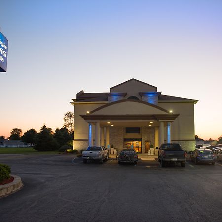 Holiday Inn Express Hotel & Suites Wauseon By Ihg Exterior foto